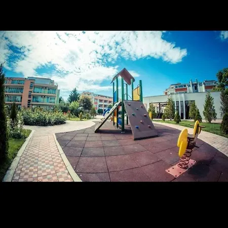 Sunny Sanny Parking Free Apartamento